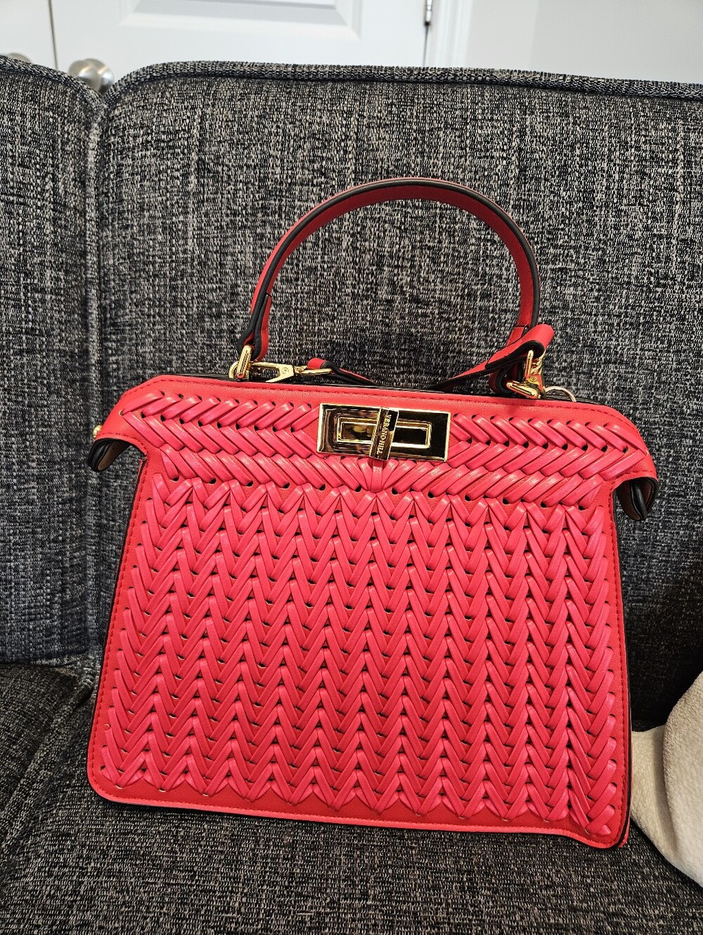 Verano Hill  Red Woven Top-Handle Women's Satchel